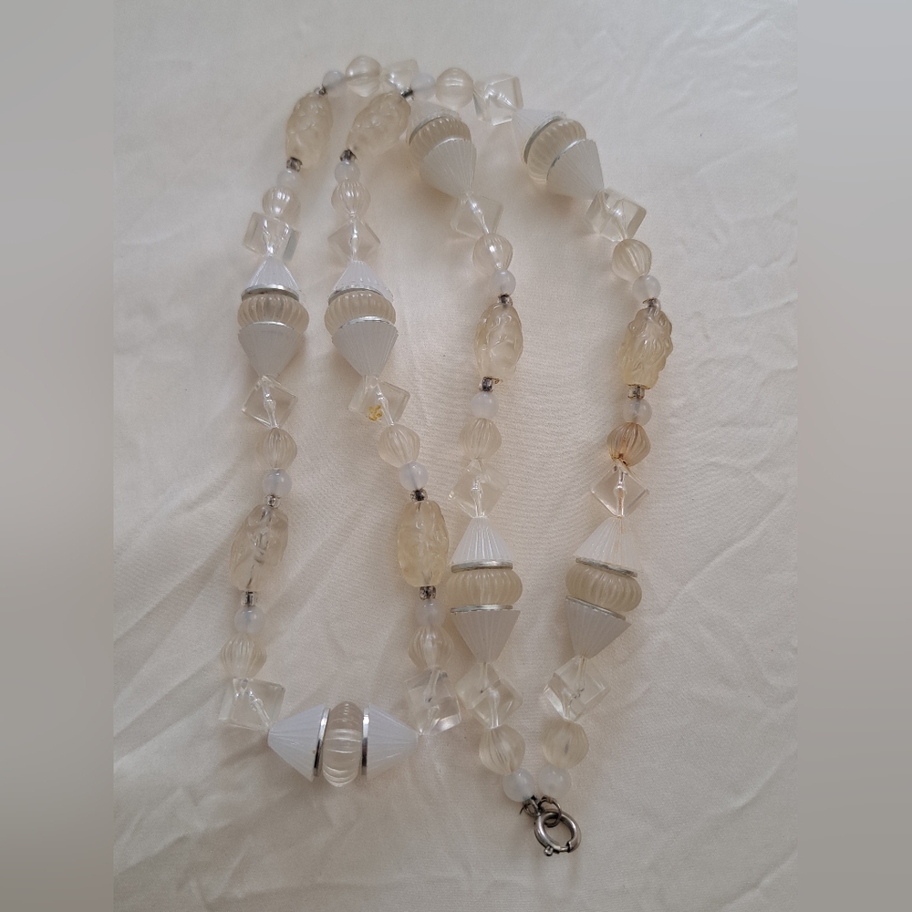Vintage Necklace 9/20